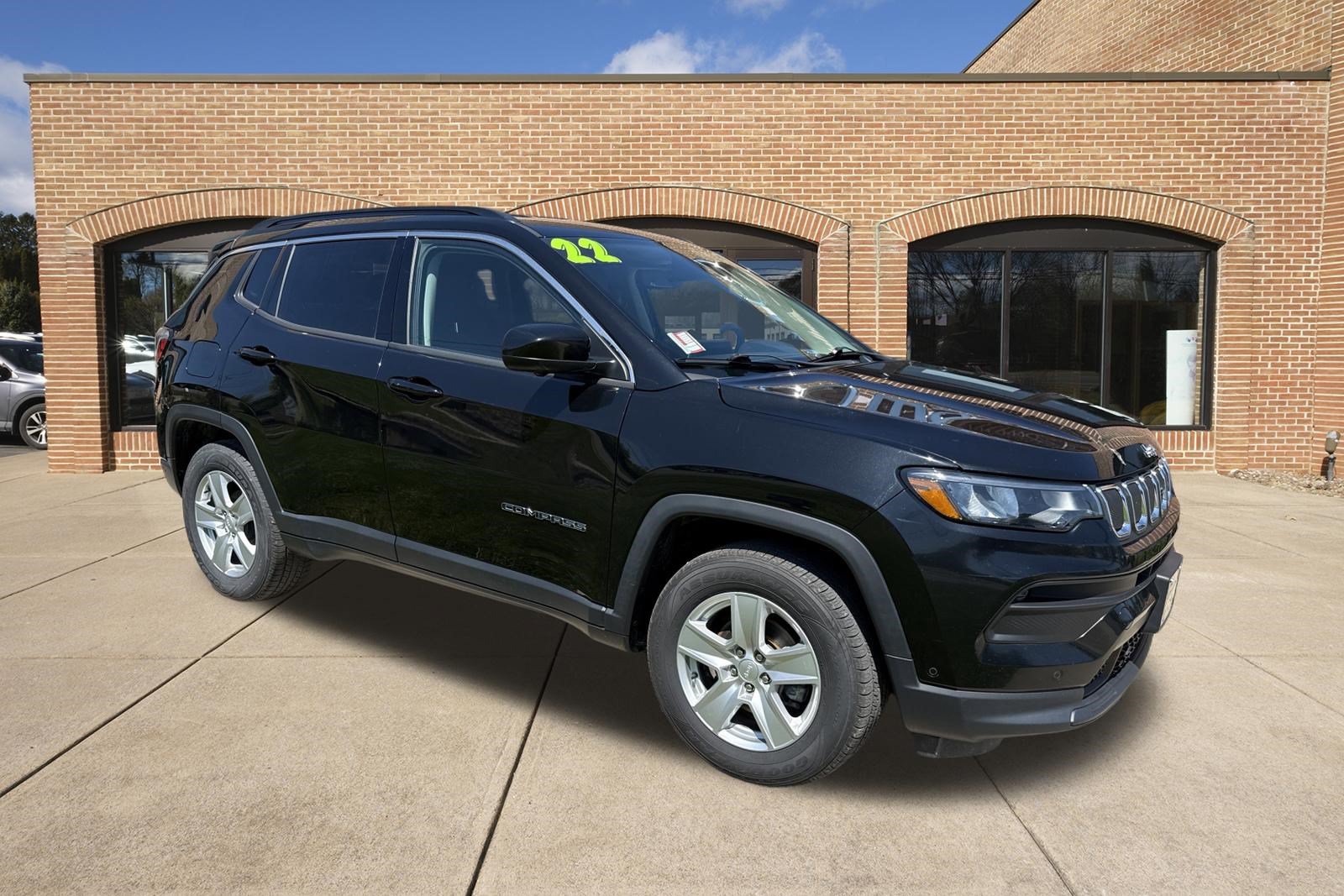 Used 2022 Jeep Compass Latitude w/ Convenience Group AWD/4WD video 2