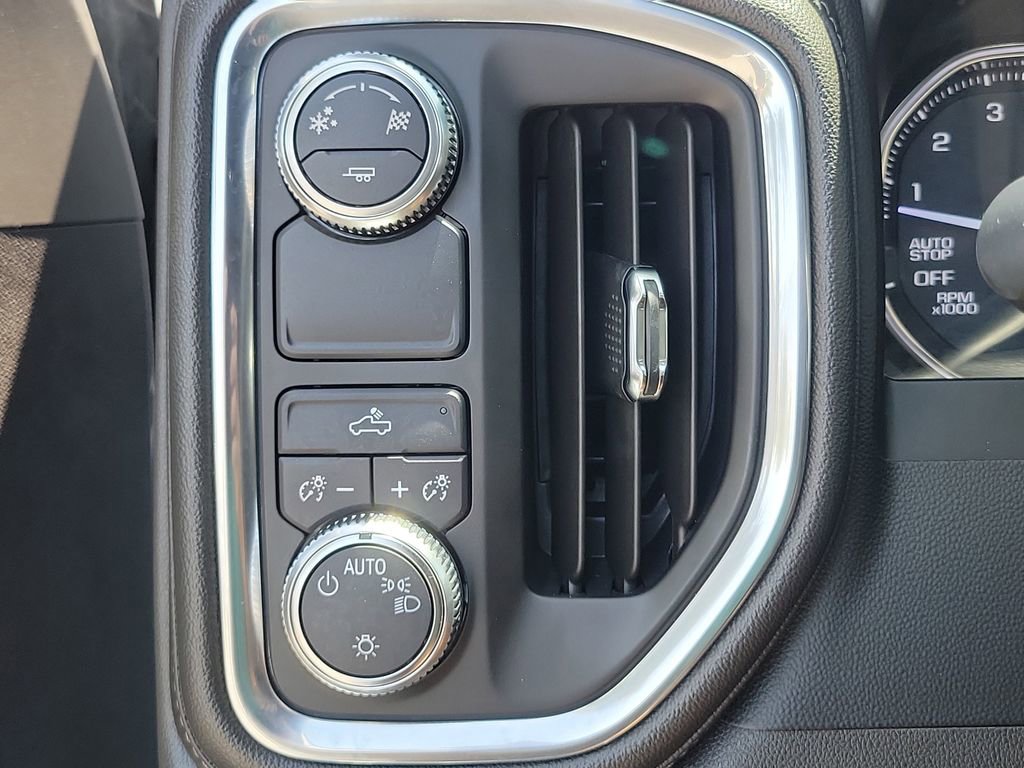 Used 2019 GMC Sierra 1500 SLE w/ SLE Value Package RWD image 19
