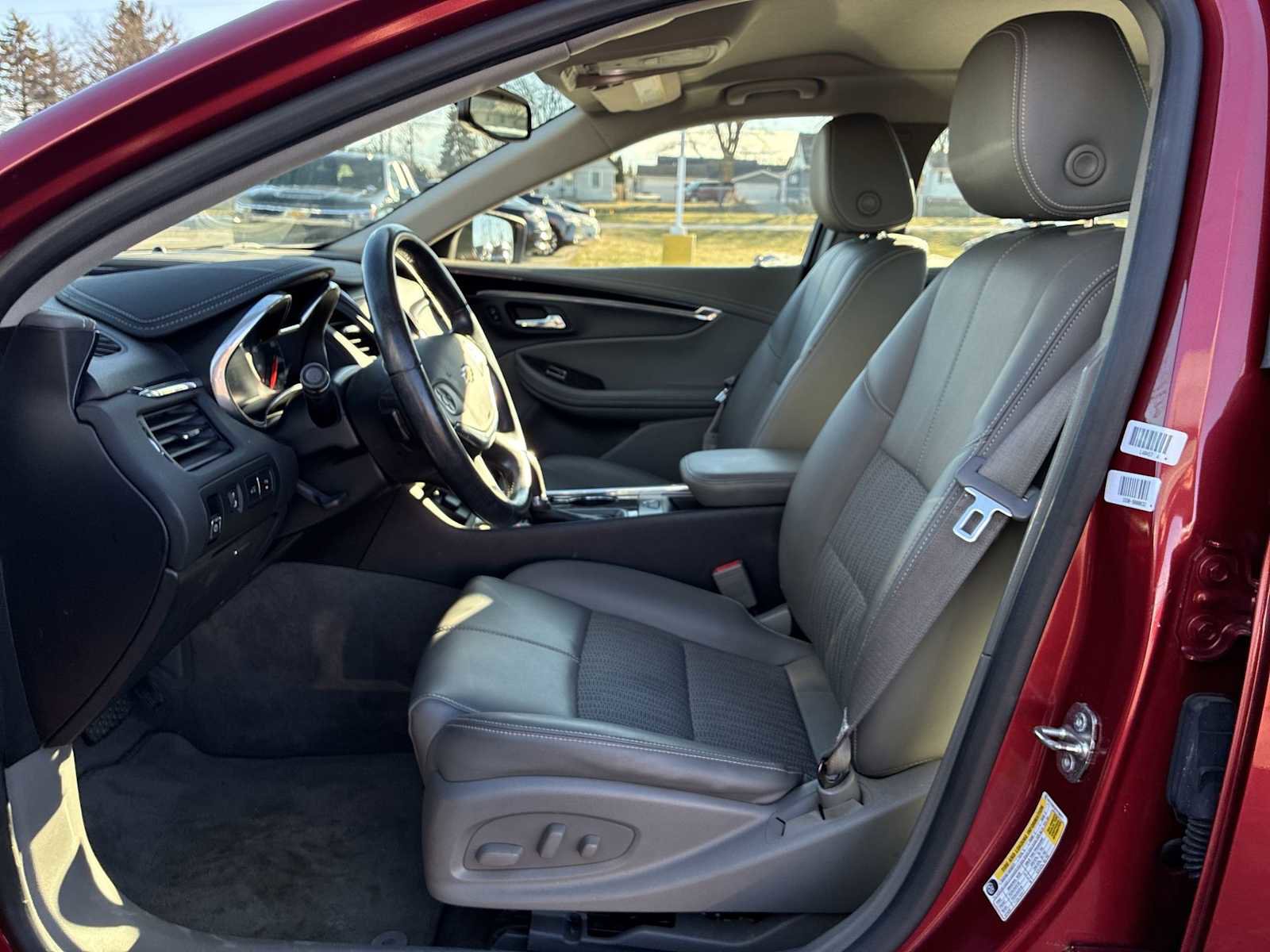 Certified 2015 Chevrolet Impala LT w/ Convenience Package image 23