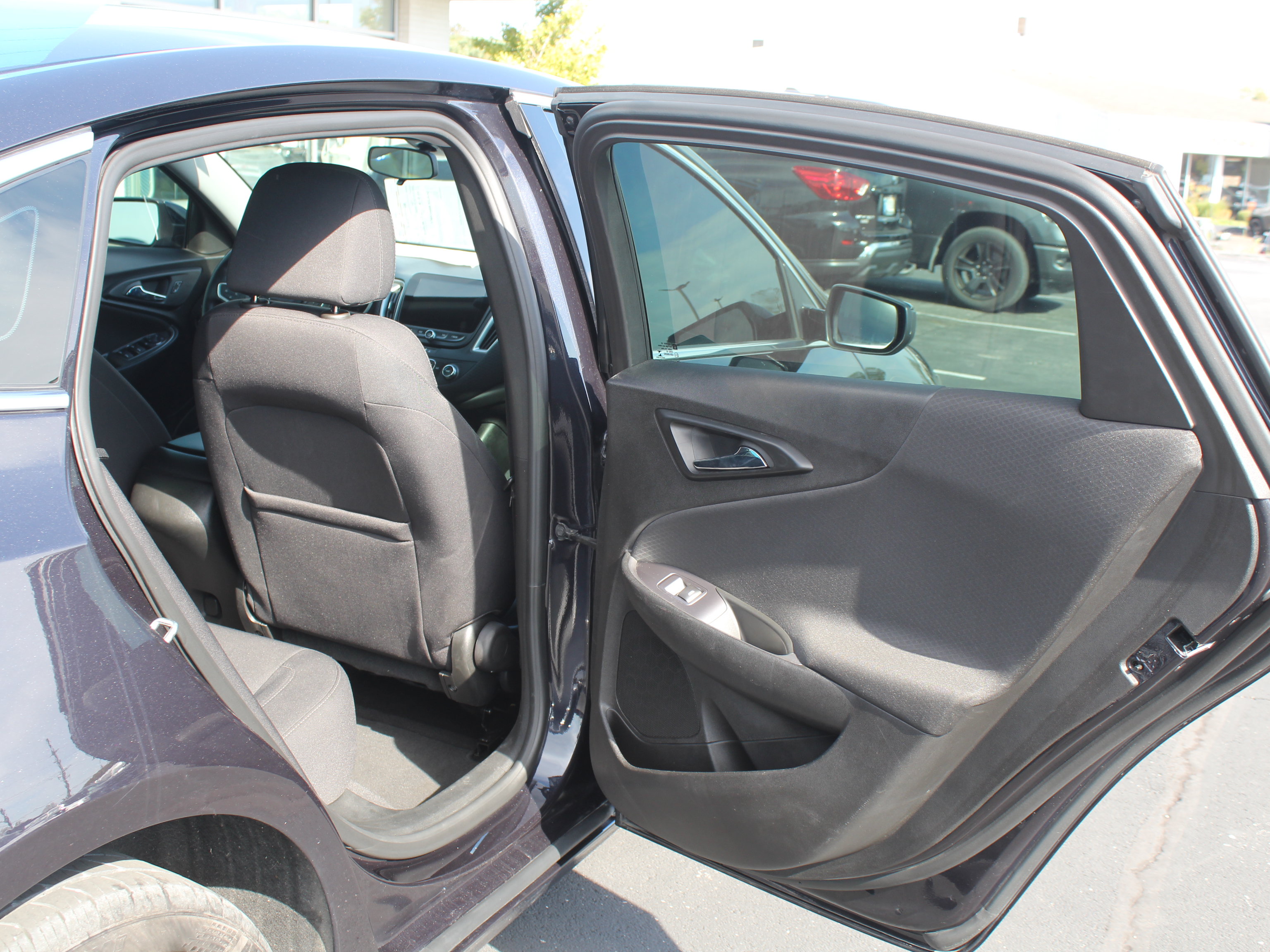 Used 2022 Chevrolet Malibu RS w/ LPO, Convenience Package 1 FWD image 19