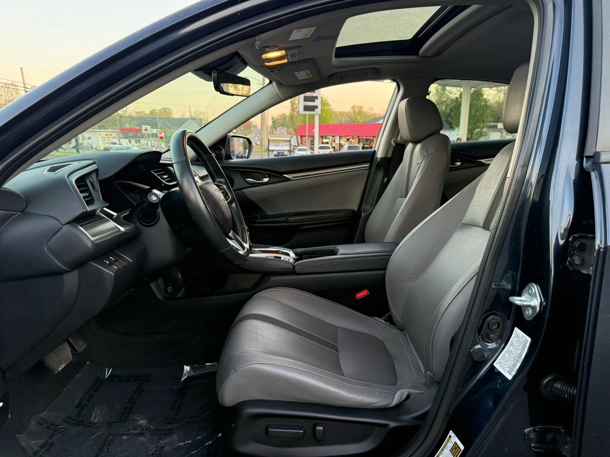 Used 2021 Honda Civic EX-L image 13