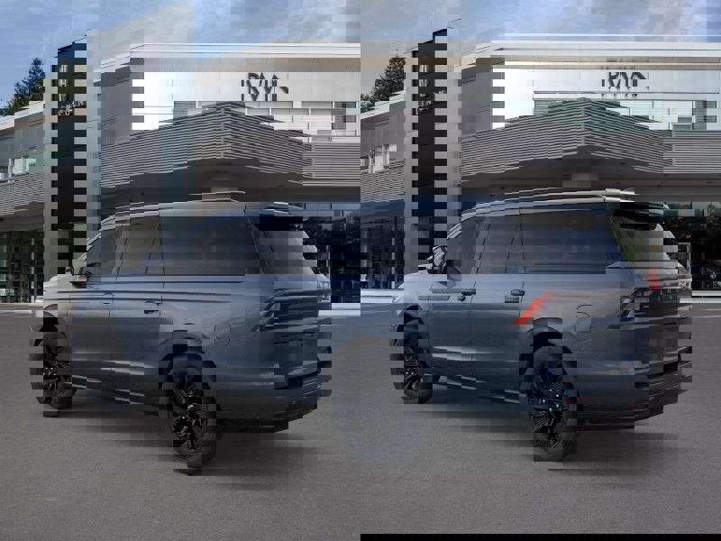 New 2026 Lincoln Navigator L Reserve image 4