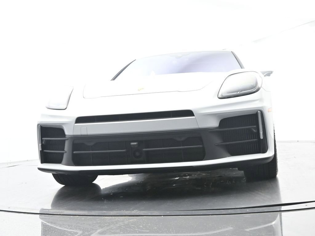 Certified 2025 Porsche Panamera 4S AWD/4WD image 57