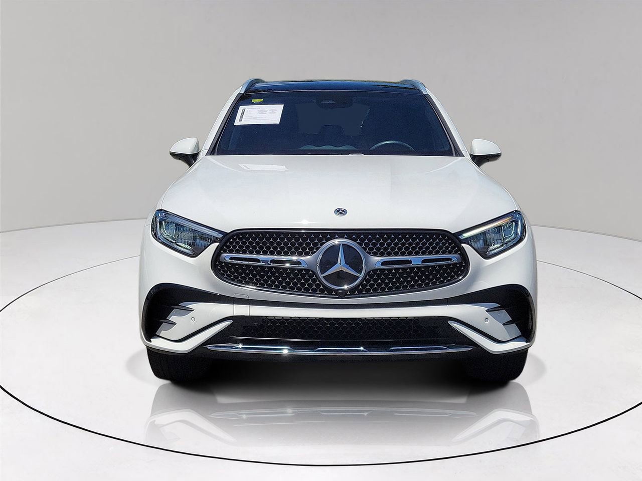 Certified 2024 Mercedes-Benz GLC 300 image 2