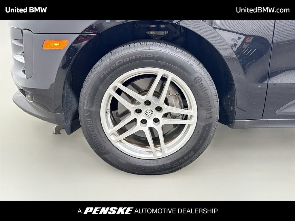 Used 2020 Porsche Macan AWD/4WD image 9