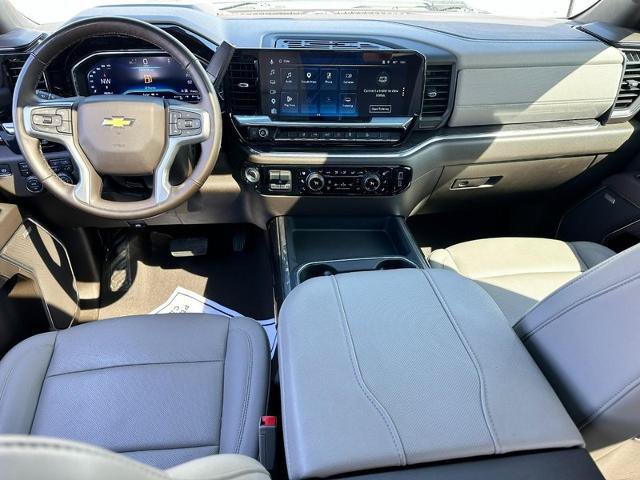 Used 2025 Chevrolet Silverado 2500 LTZ w/ LTZ Premium Package AWD/4WD image 13