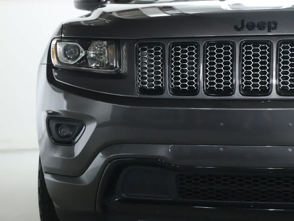 Used 2014 Jeep Grand Cherokee Altitude AWD/4WD image 6