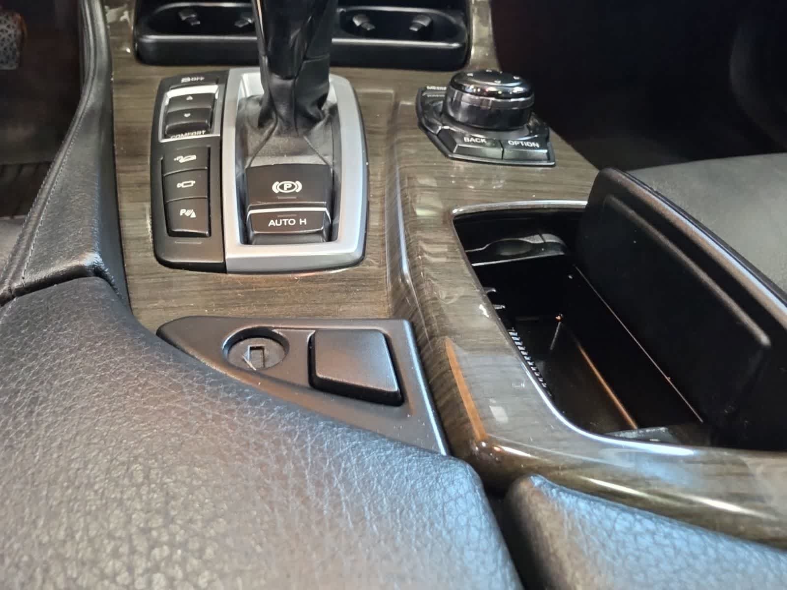 Used 2013 BMW 535i xDrive Sedan AWD/4WD image 25