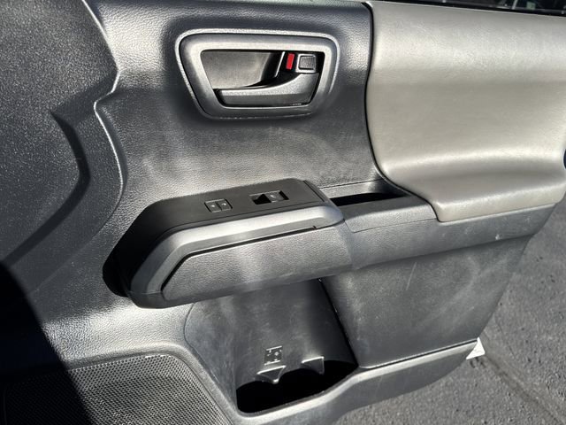 Used 2019 Toyota Tacoma SR image 23