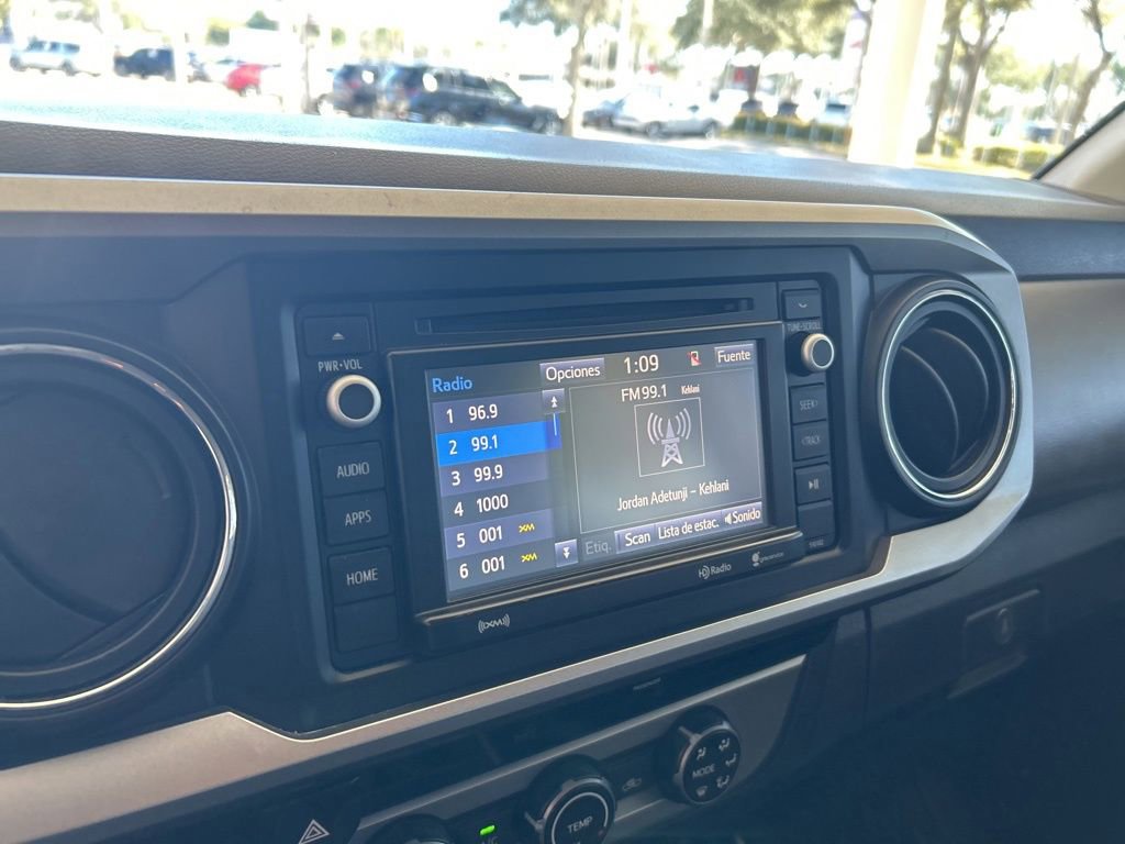 Used 2017 Toyota Tacoma SR5 w/ Tow Package image 40