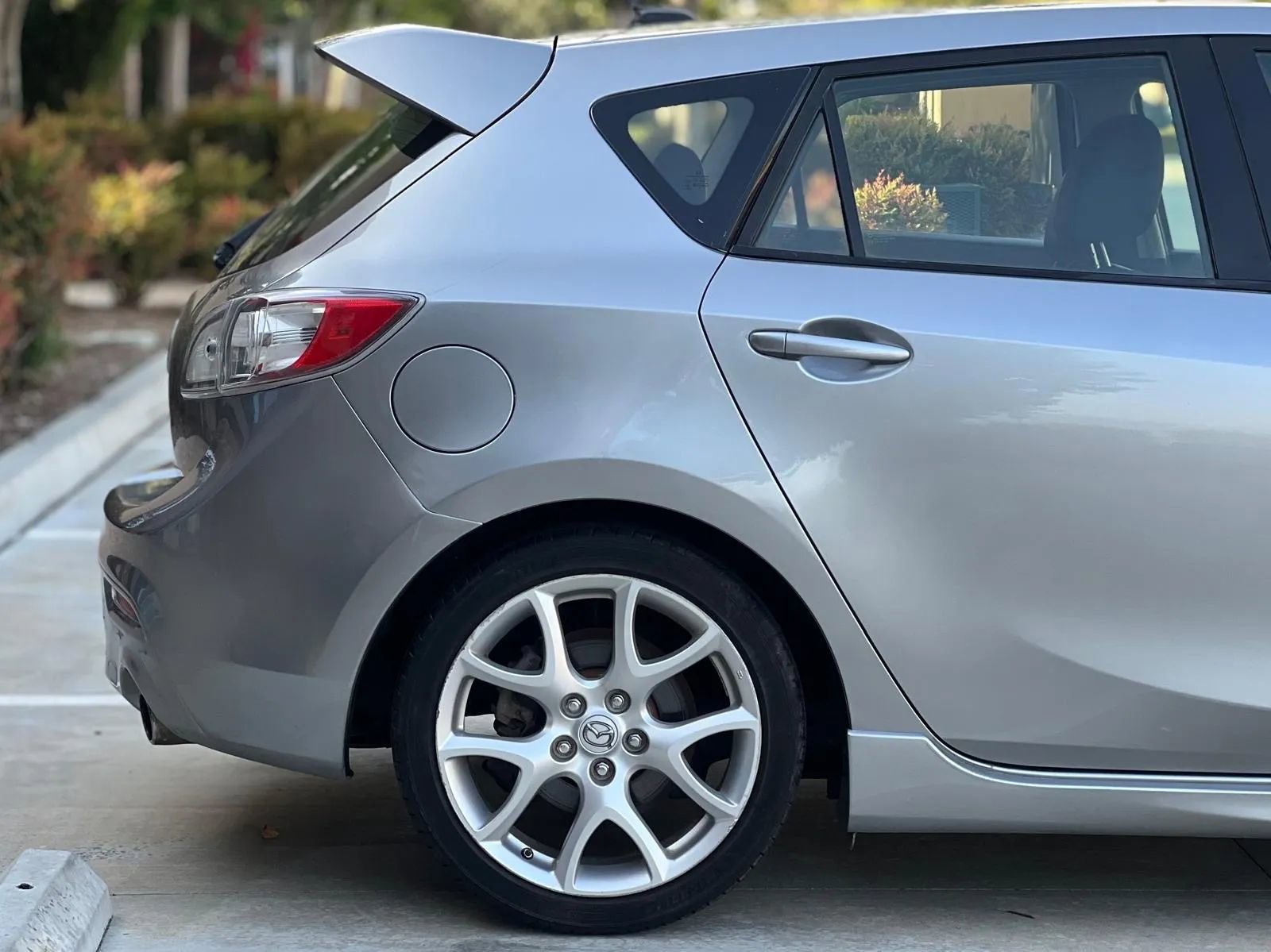 Used 2012 MAZDA MAZDA3 Touring w/ Mazdaspeed Tech Pkg image 11