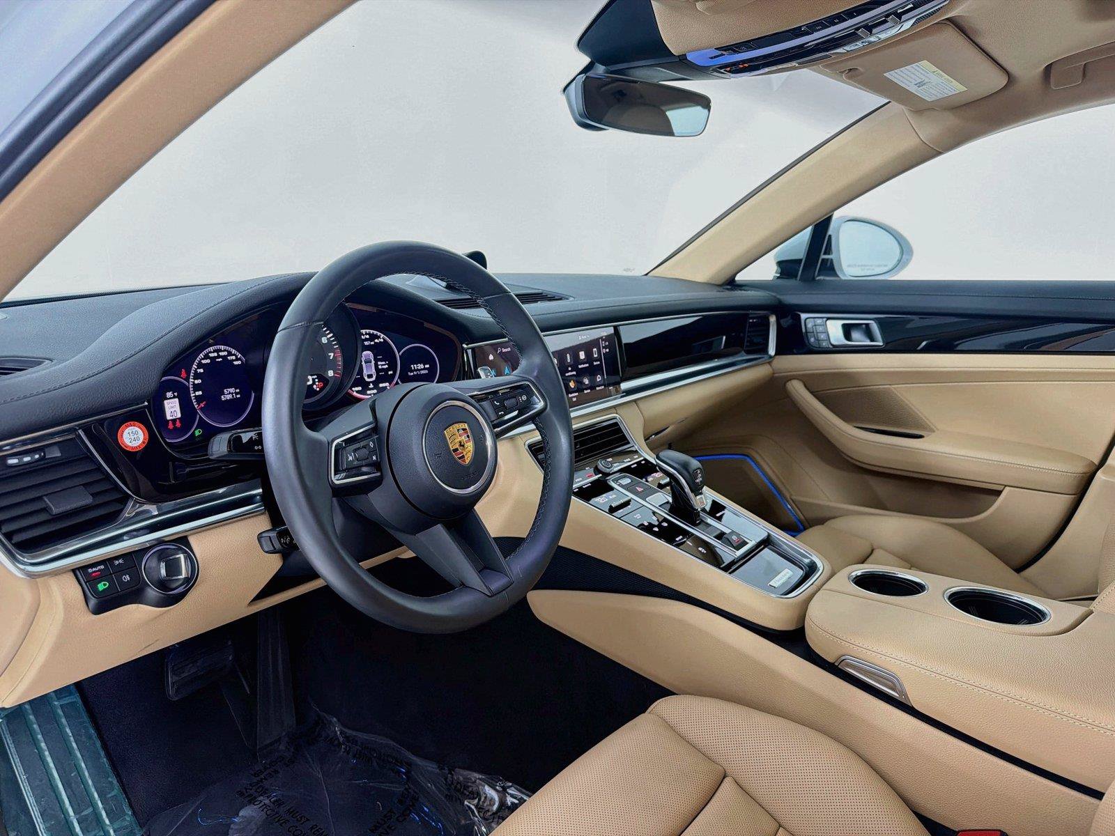Certified 2022 Porsche Panamera 4 AWD/4WD image 4
