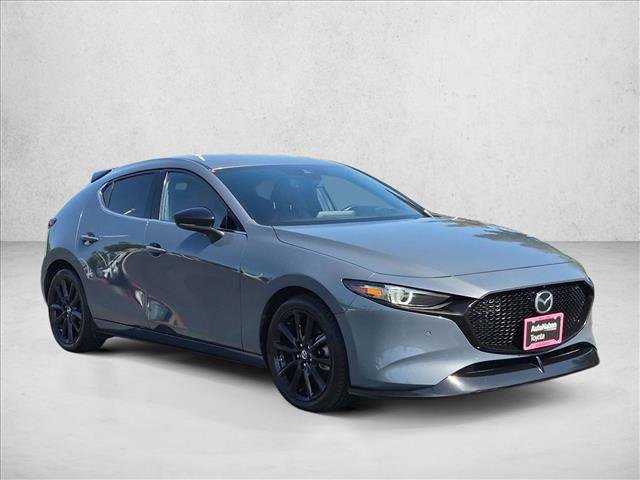 Used 2021 MAZDA MAZDA3 Hatchback w/Premium Plus Pkg AWD/4WD image 3
