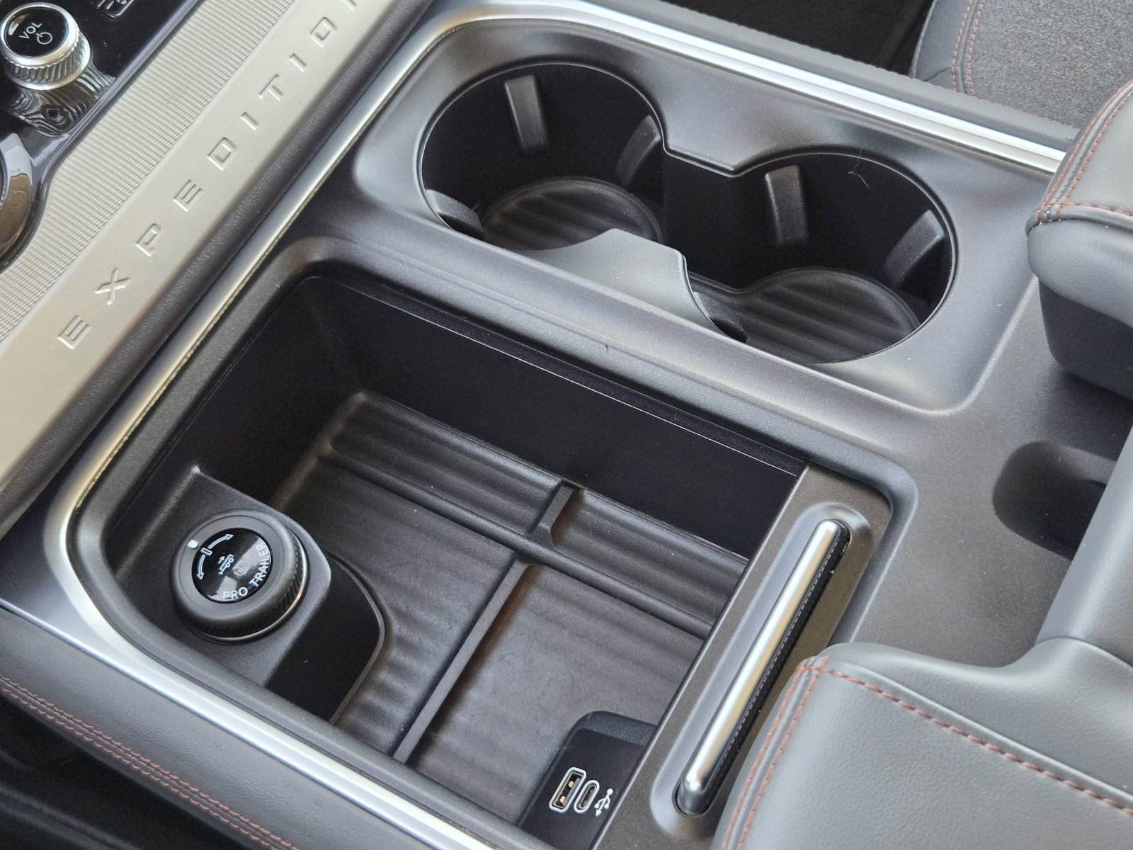 Used 2025 Ford Expedition Max Active image 20