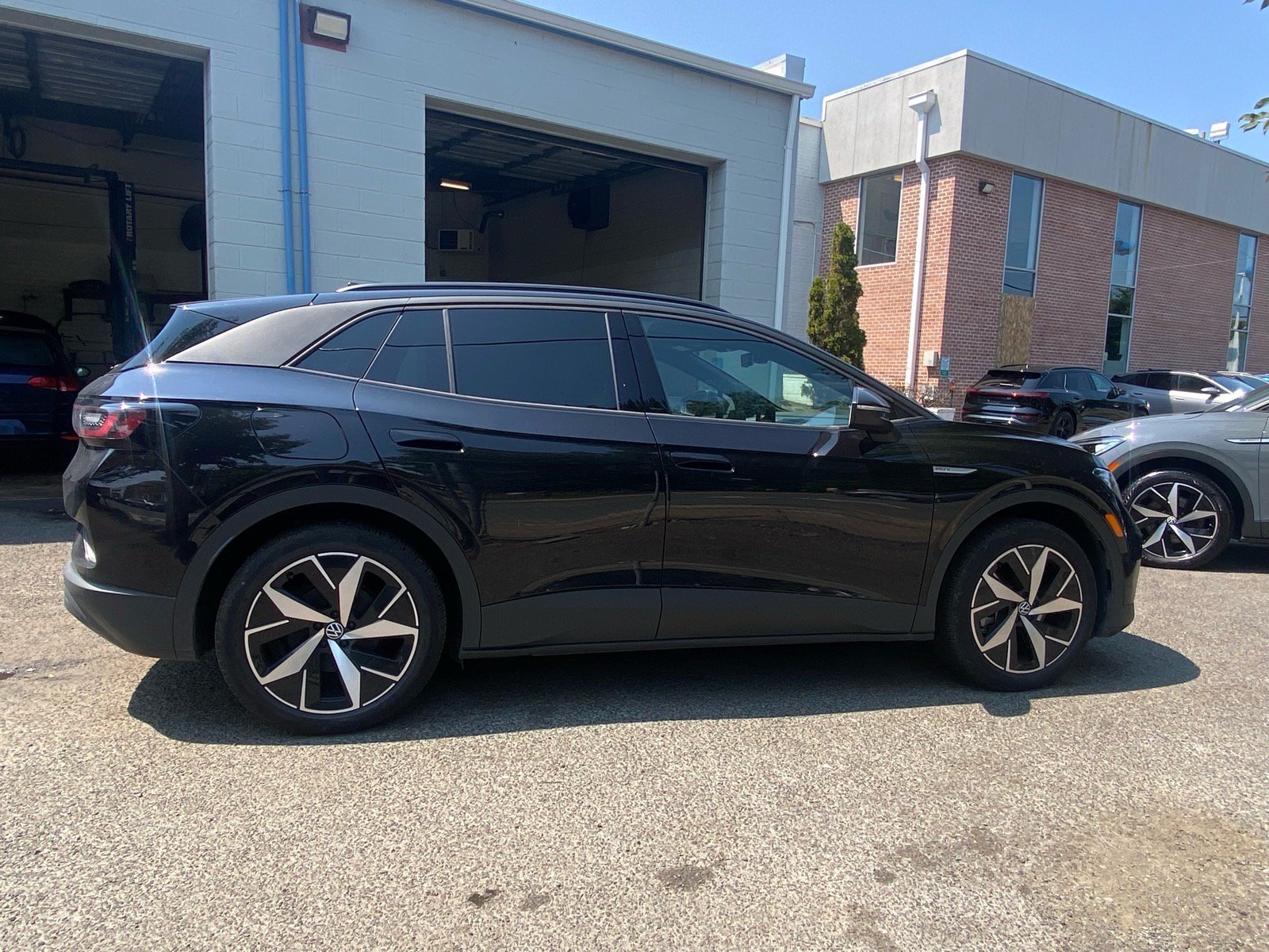 Used 2025 Volkswagen ID.4 Pro S RWD image 2