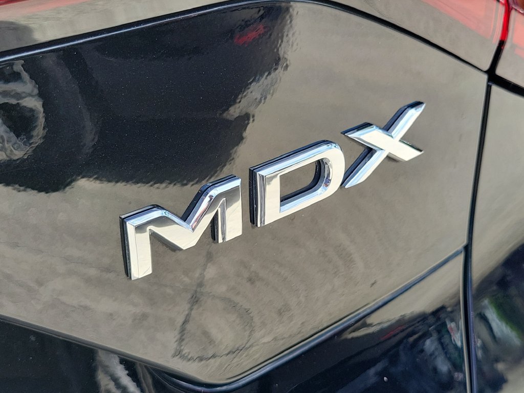 Used 2025 Acura MDX w/ Technology Package FWD image 8