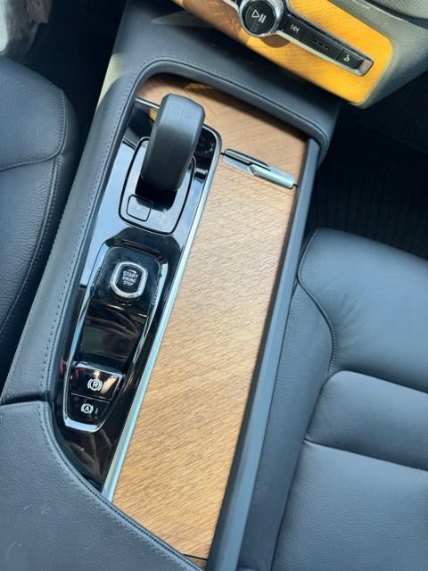 Used 2023 Volvo XC90 B5 Plus w/ Protection Package Premier AWD/4WD image 35