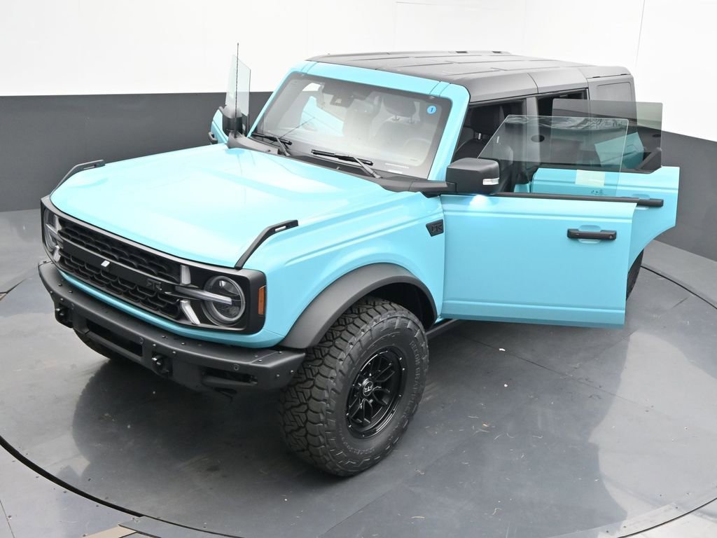 New 2025 Ford Bronco Badlands image 55