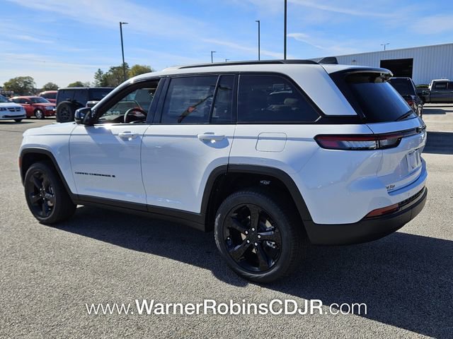 New 2025 Jeep Grand Cherokee Limited w/ Luxury Tech Group II image 9