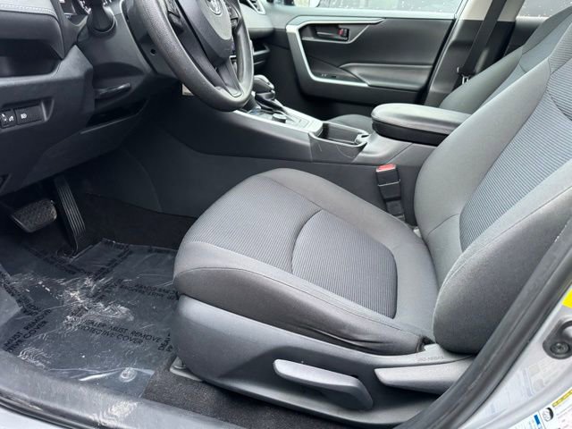 Certified 2019 Toyota RAV4 LE image 6
