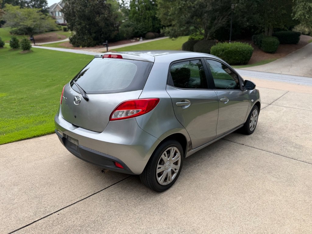 Used 2013 MAZDA MAZDA2 Sport FWD image 6