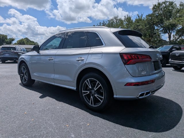 Used 2020 Audi Q5 e Premium w/ Convenience Package AWD/4WD image 6