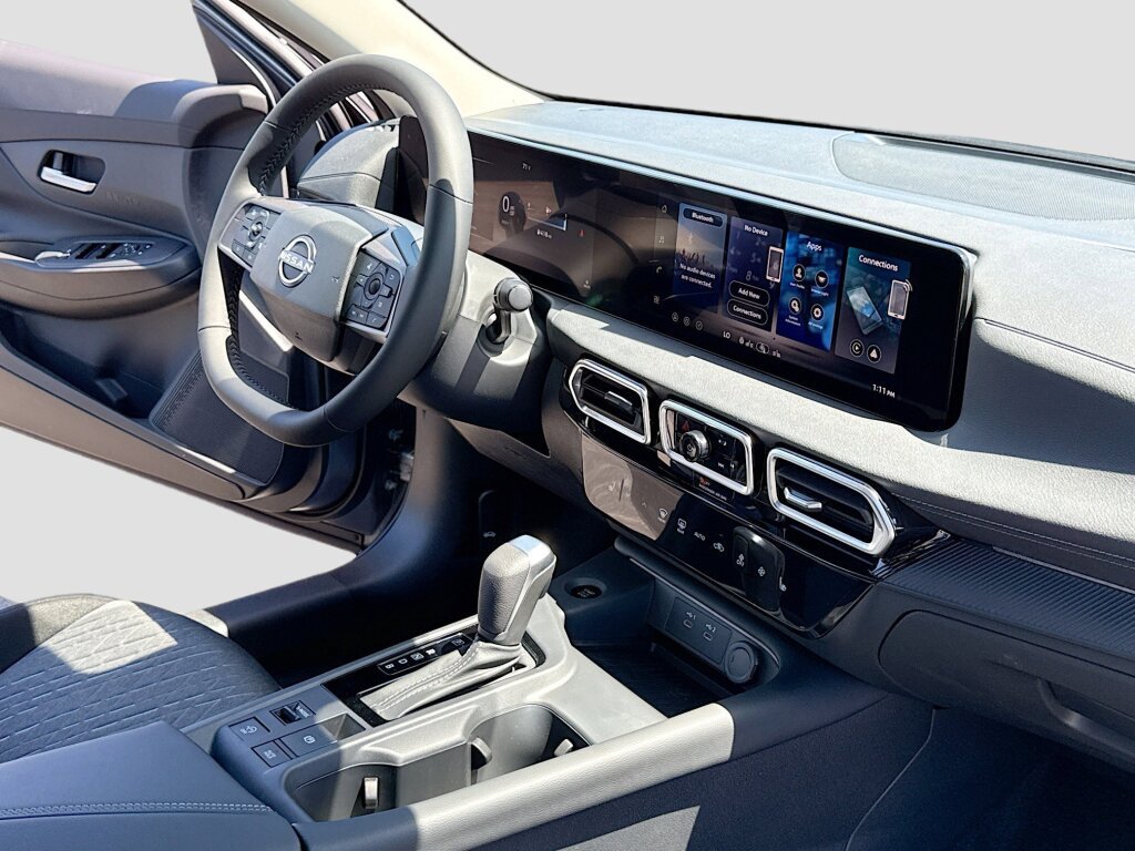 New 2026 Nissan Sentra SV FWD image 5