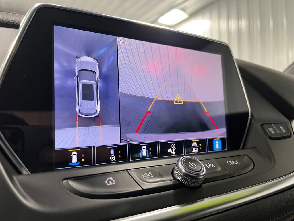 Used 2021 Chevrolet Blazer Premier w/ Driver Confidence II Package image 9