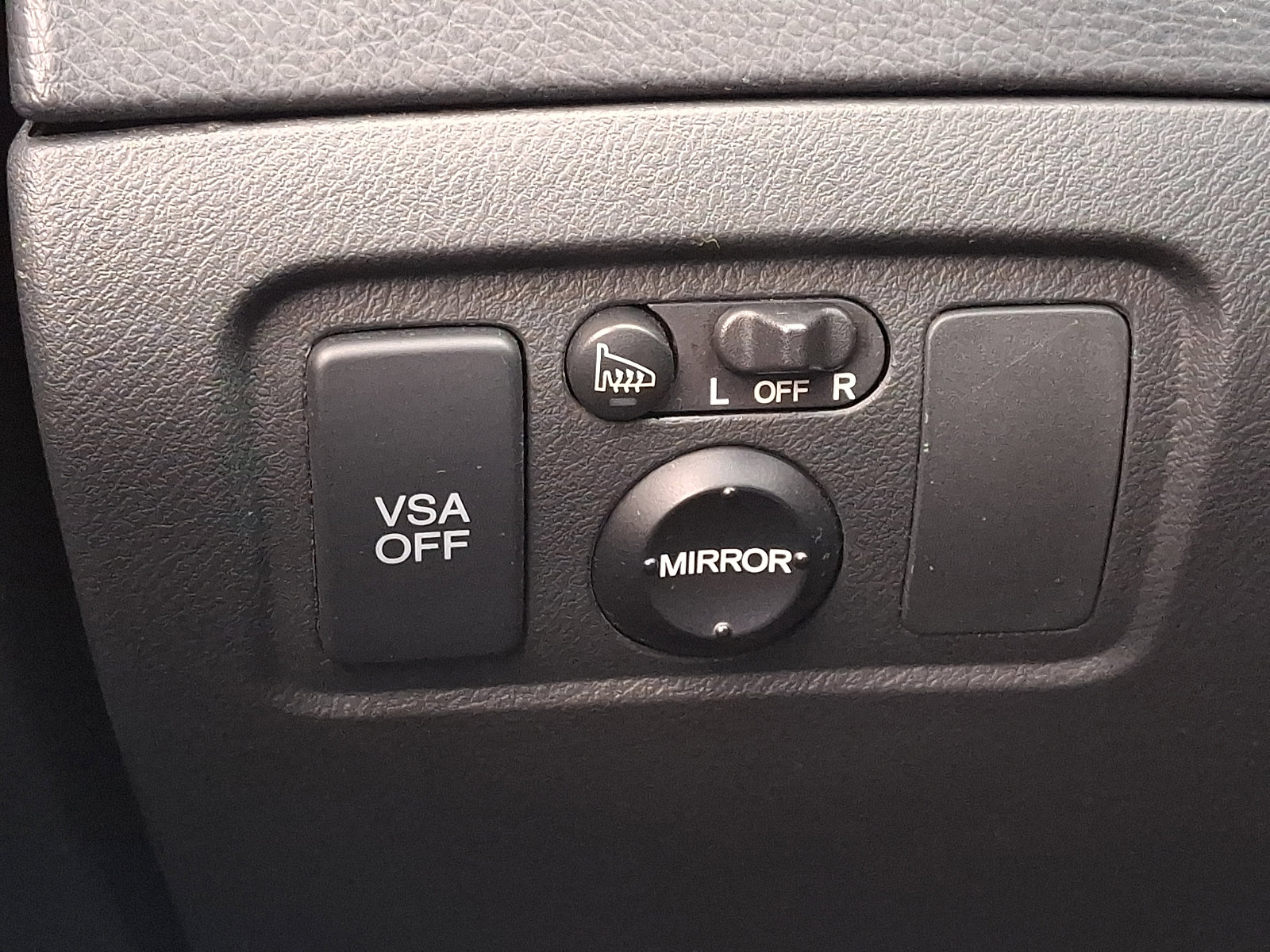 Used 2004 Acura TL image 25