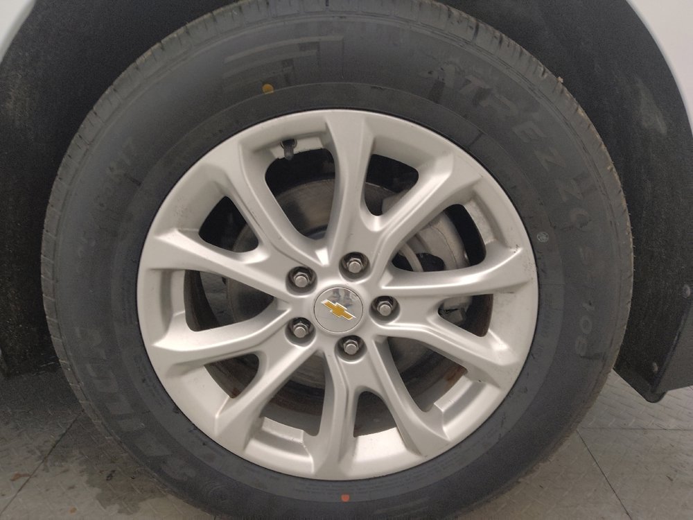 Used 2018 Chevrolet Equinox LT image 31