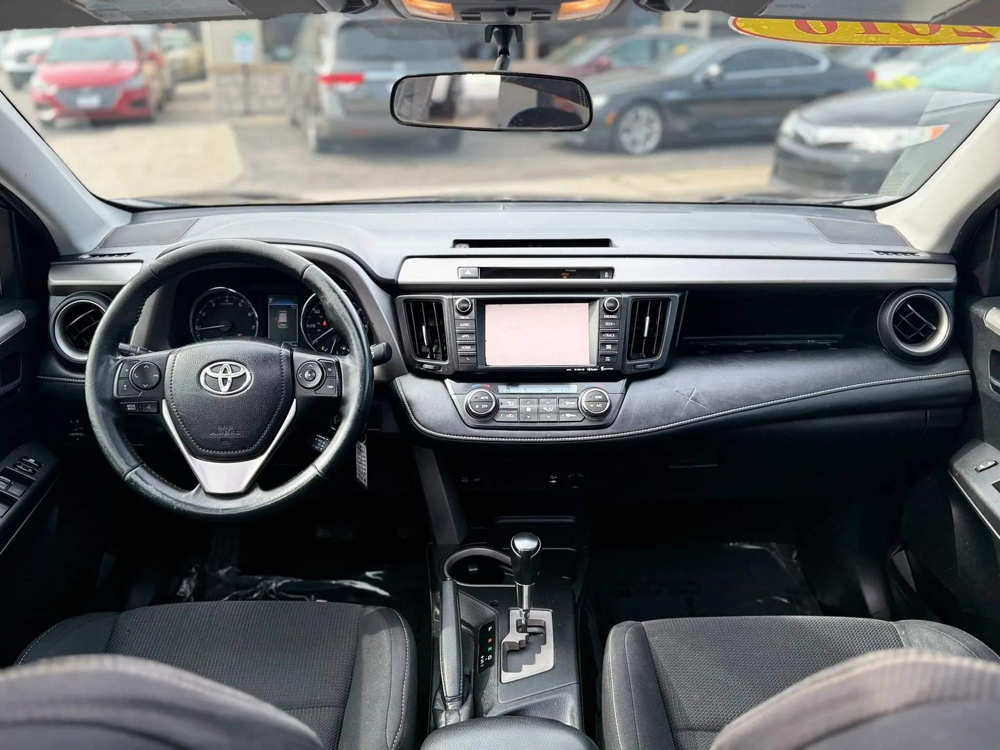 Used 2016 Toyota RAV4 XLE FWD image 35