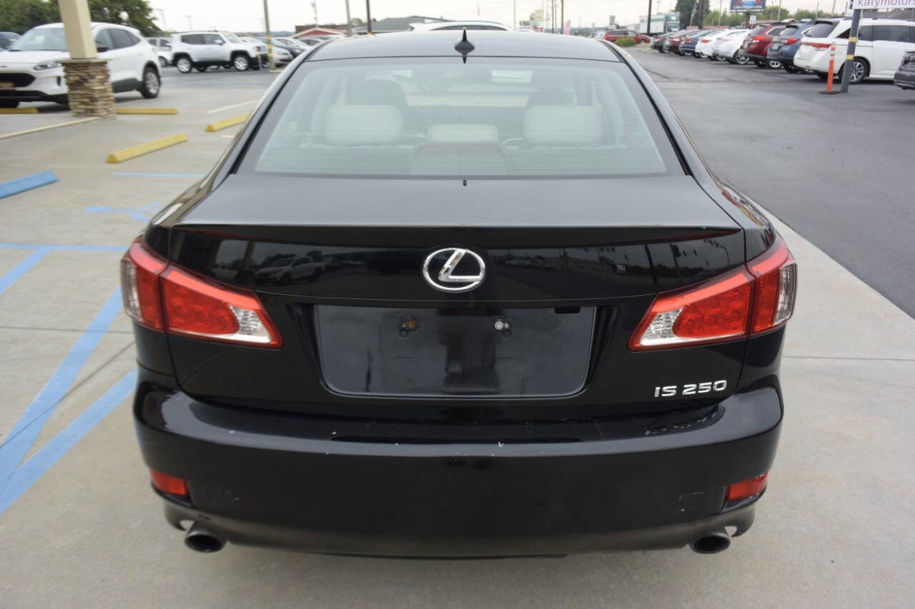 Used 2011 Lexus IS 250 image 4
