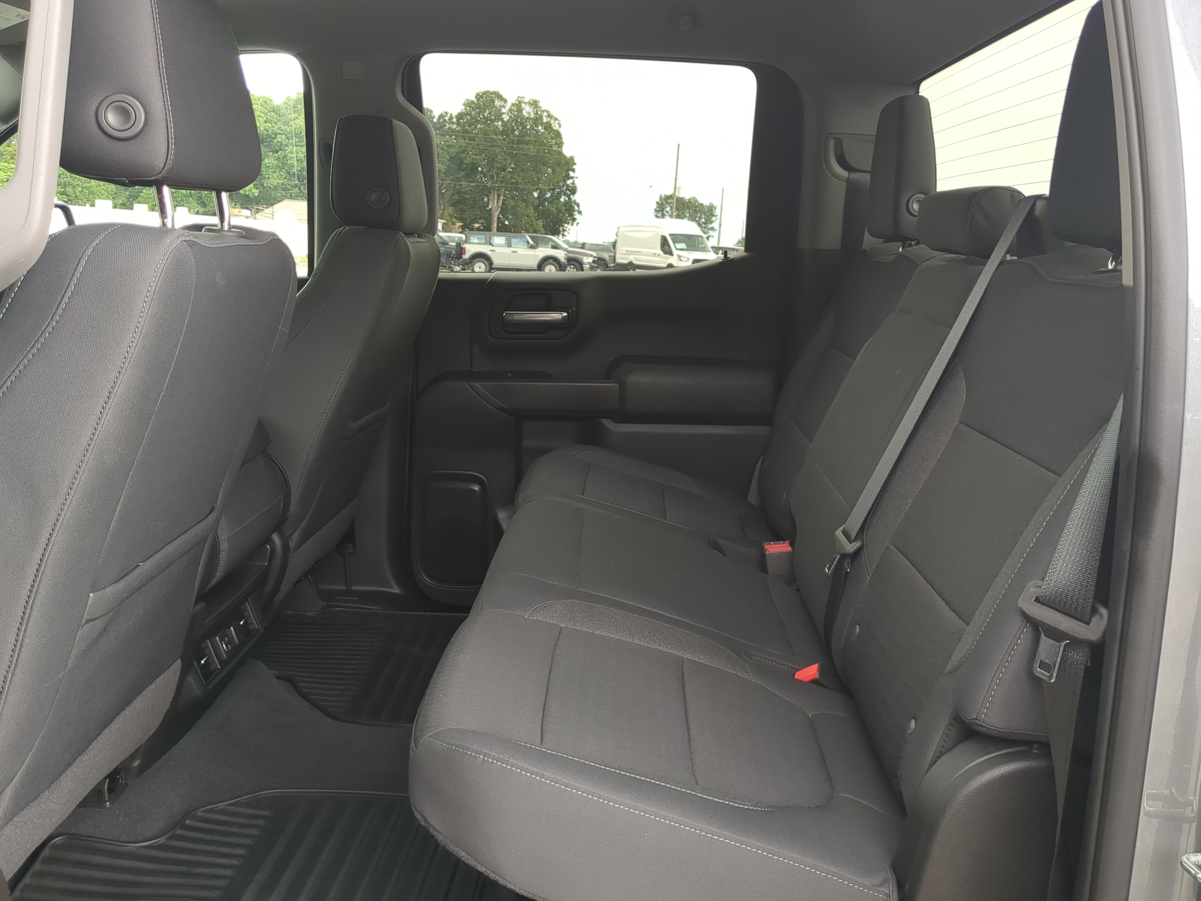 Used 2019 Chevrolet Silverado 1500 LT w/ All-Star Edition RWD image 12