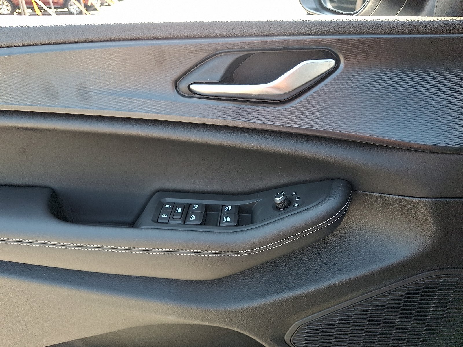 New 2025 Jeep Grand Cherokee Laredo X w/ Luxury Tech Group I AWD/4WD image 12