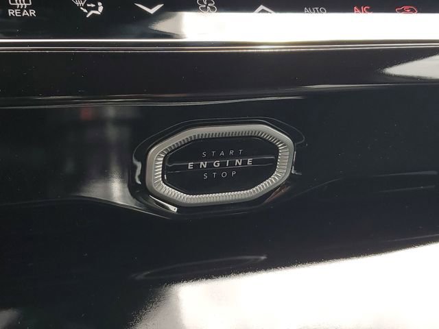 New 2026 Jeep Grand Cherokee Limited RWD image 32