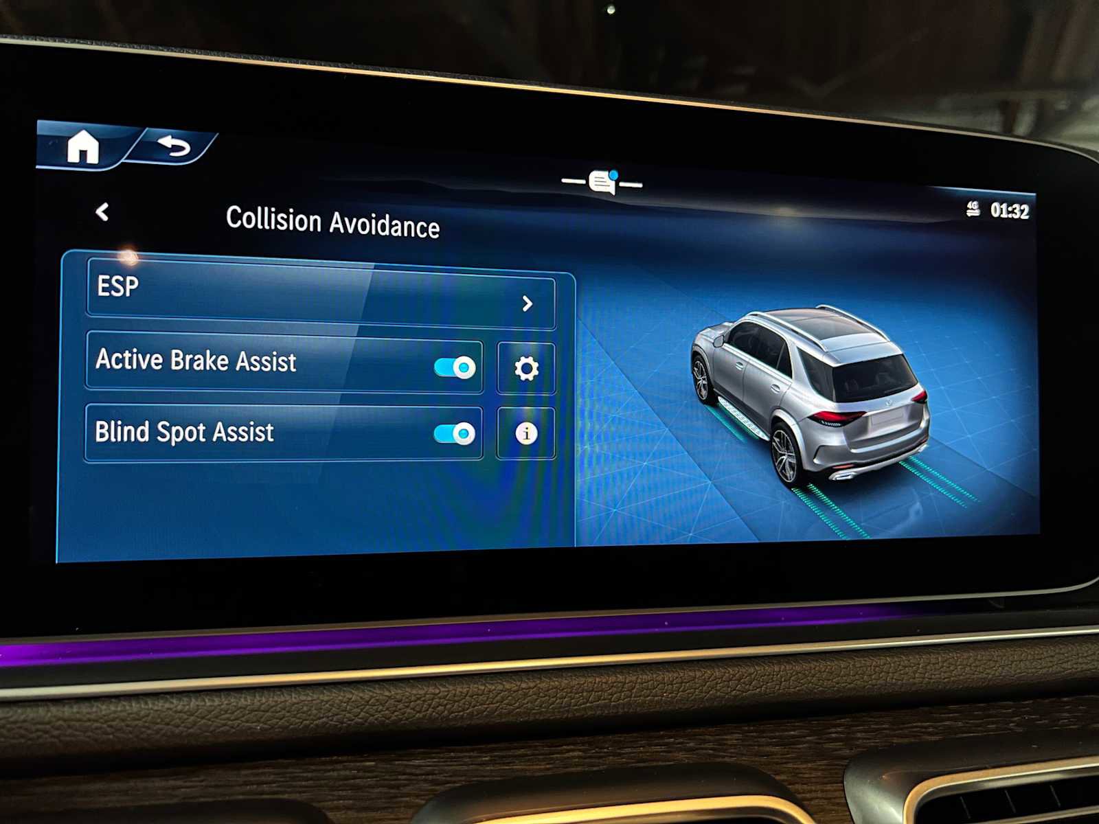 Used 2025 Mercedes-Benz GLE 350 4MATIC image 39