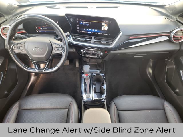 Used 2024 Chevrolet Trax RS w/ Sunroof Package image 14