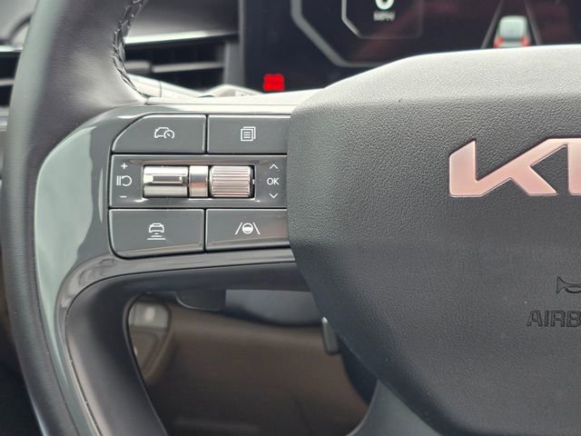 Certified 2024 Kia EV9 GT-Line AWD/4WD image 37