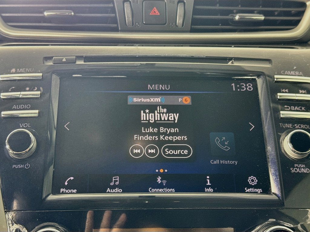 Used 2019 Nissan Murano S FWD image 18