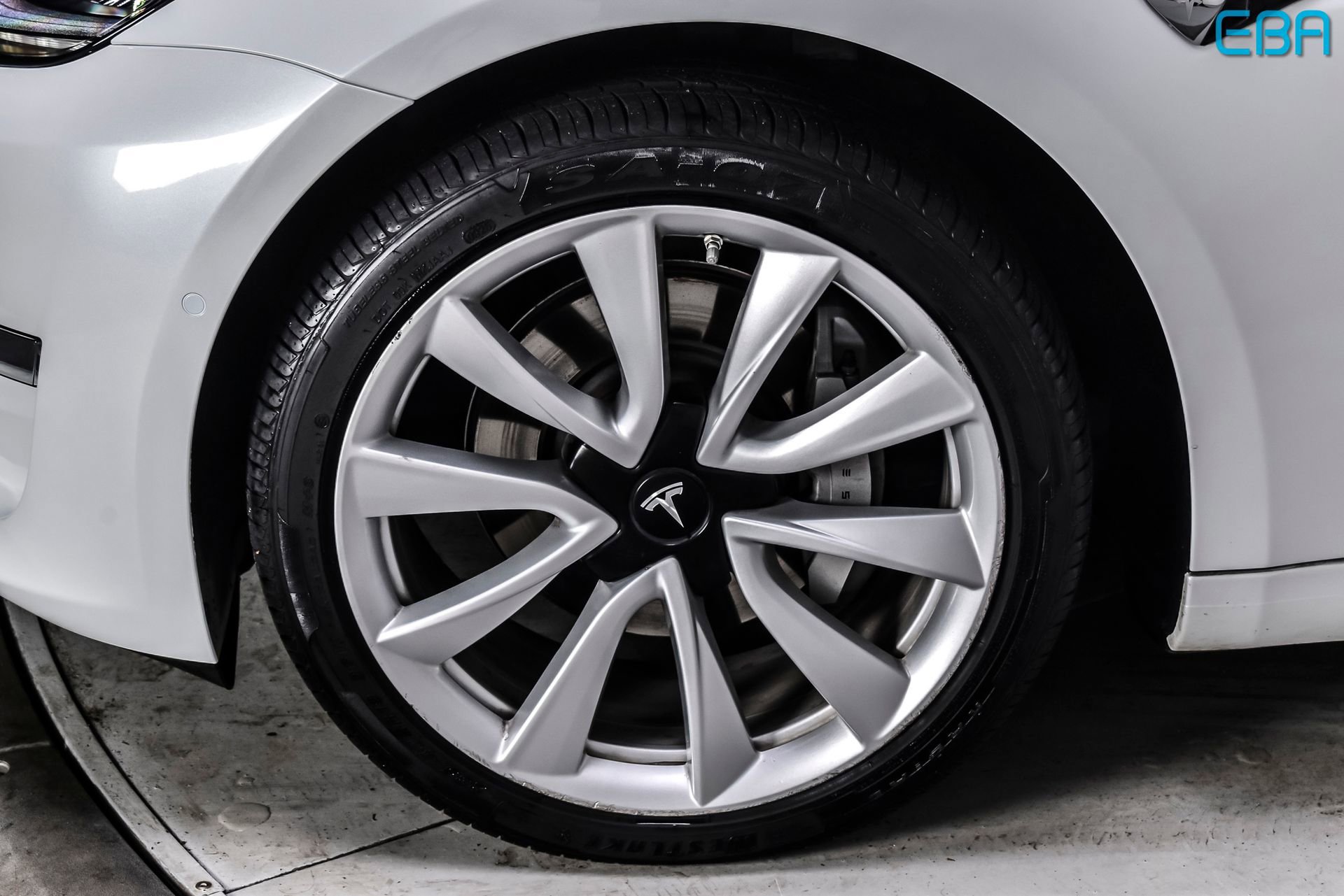 Used 2019 Tesla Model 3 Standard Range Plus image 10