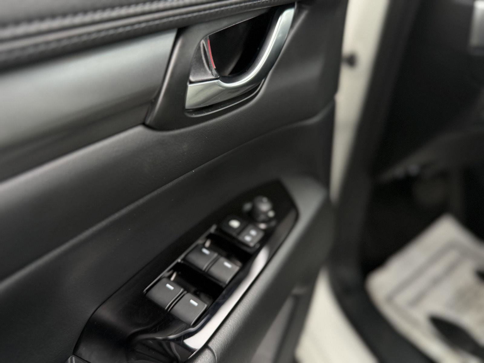 Certified 2023 MAZDA CX-5 AWD 2.5 S w/ Preferred Package image 14