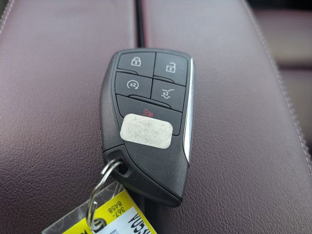 Used 2025 Buick Envision Sport Touring AWD/4WD image 35