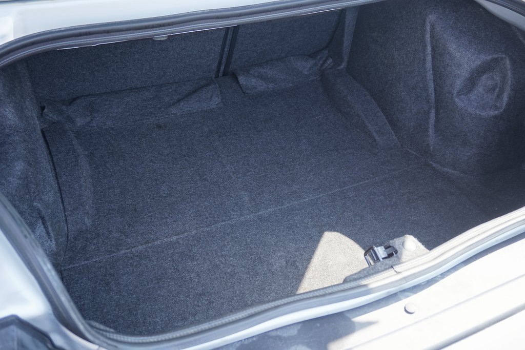 Used 2022 Dodge Challenger SXT image 7