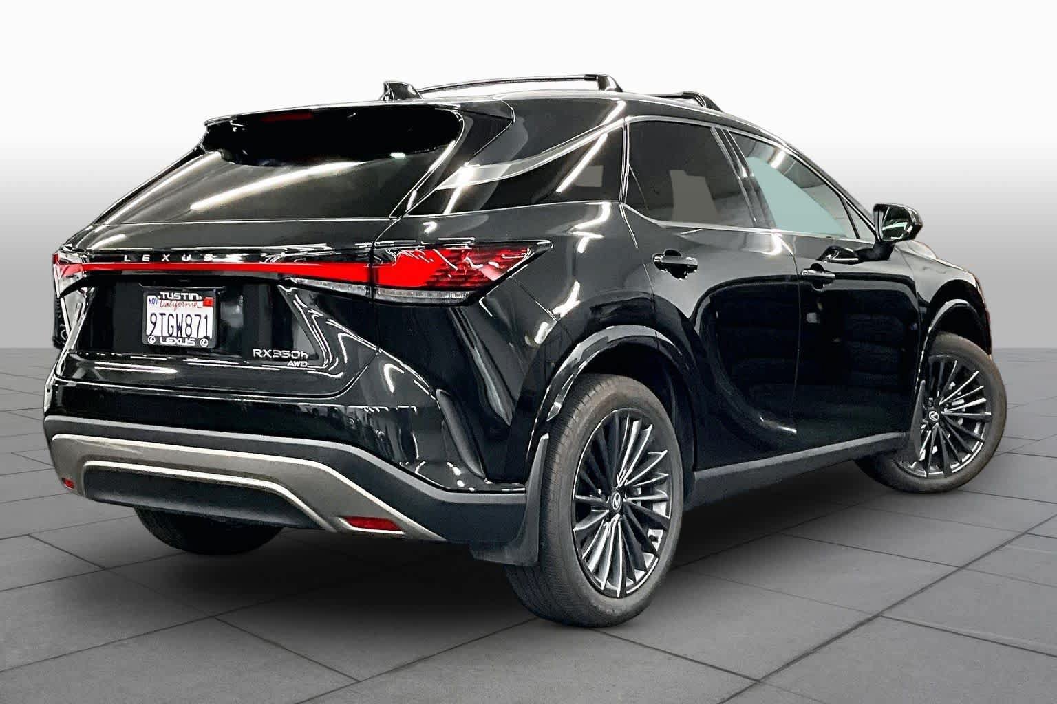 Used 2026 Lexus RX 350h w/ Convenience Package AWD/4WD image 13