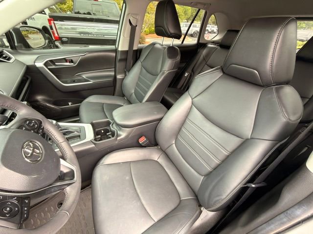 Used 2023 Toyota RAV4 XLE Premium FWD image 6