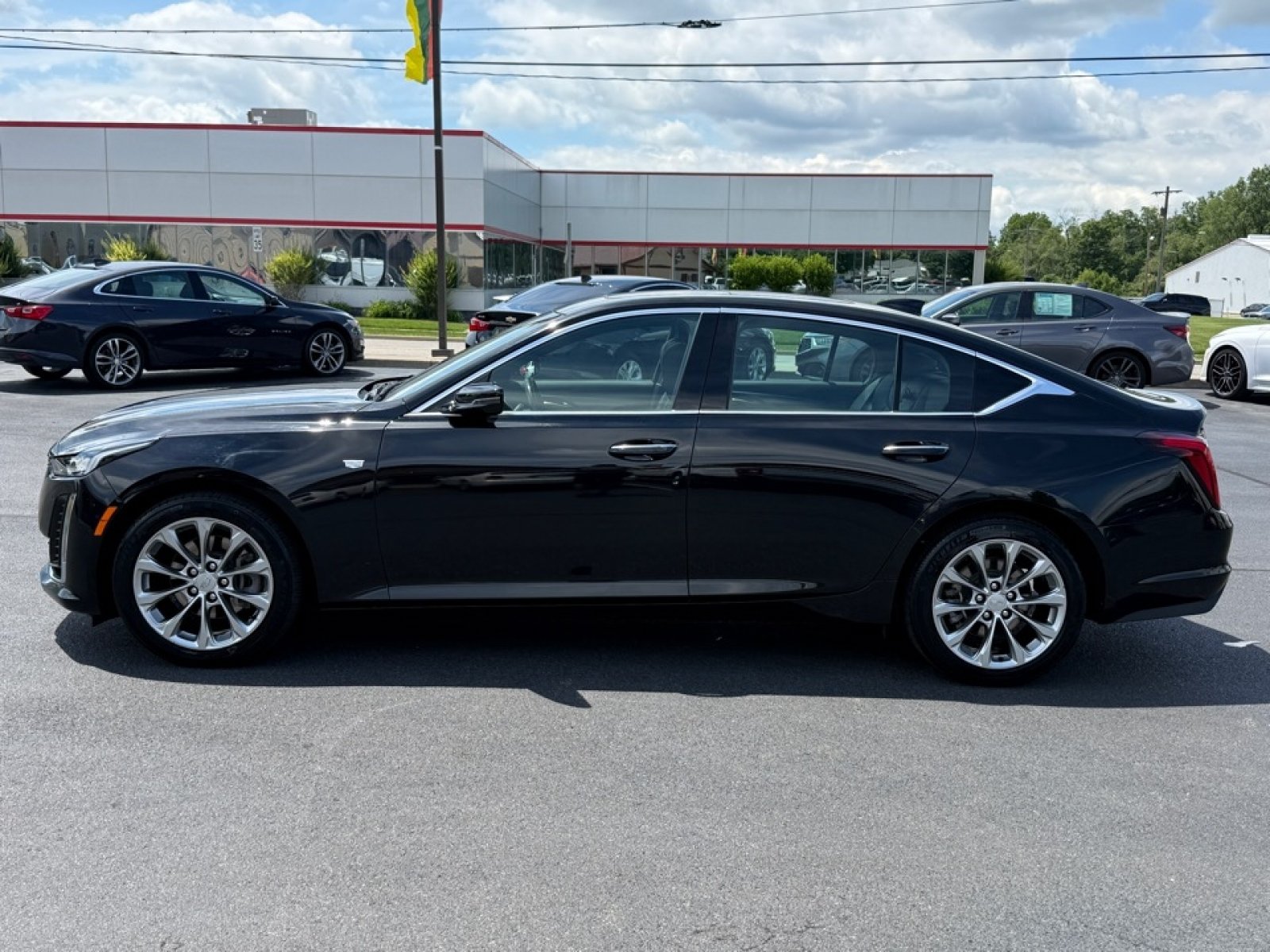 Used 2023 Cadillac CT5 Luxury AWD/4WD image 5