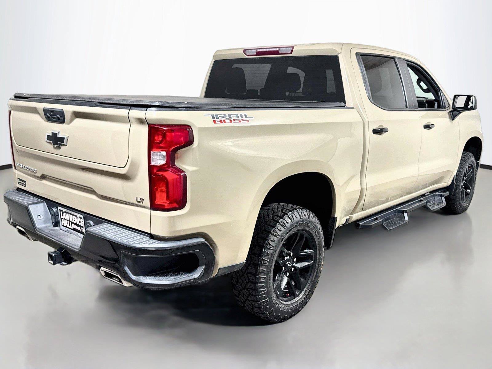 Used 2022 Chevrolet Silverado 1500 LT Trail Boss w/ Protection Package AWD/4WD image 4