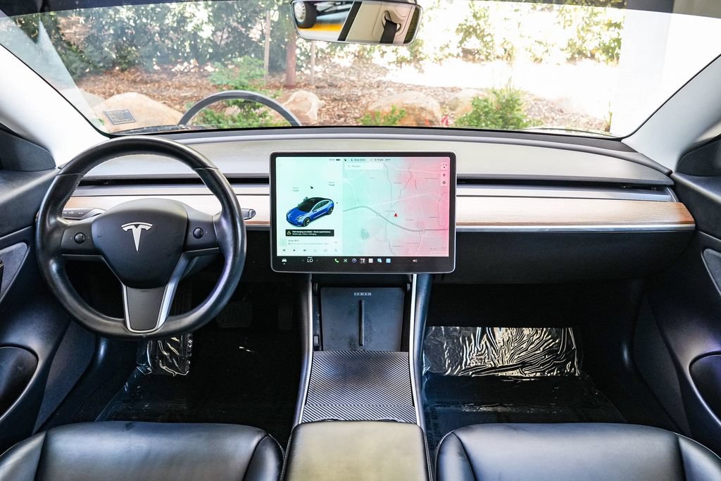 Used 2019 Tesla Model 3 RWD image 12