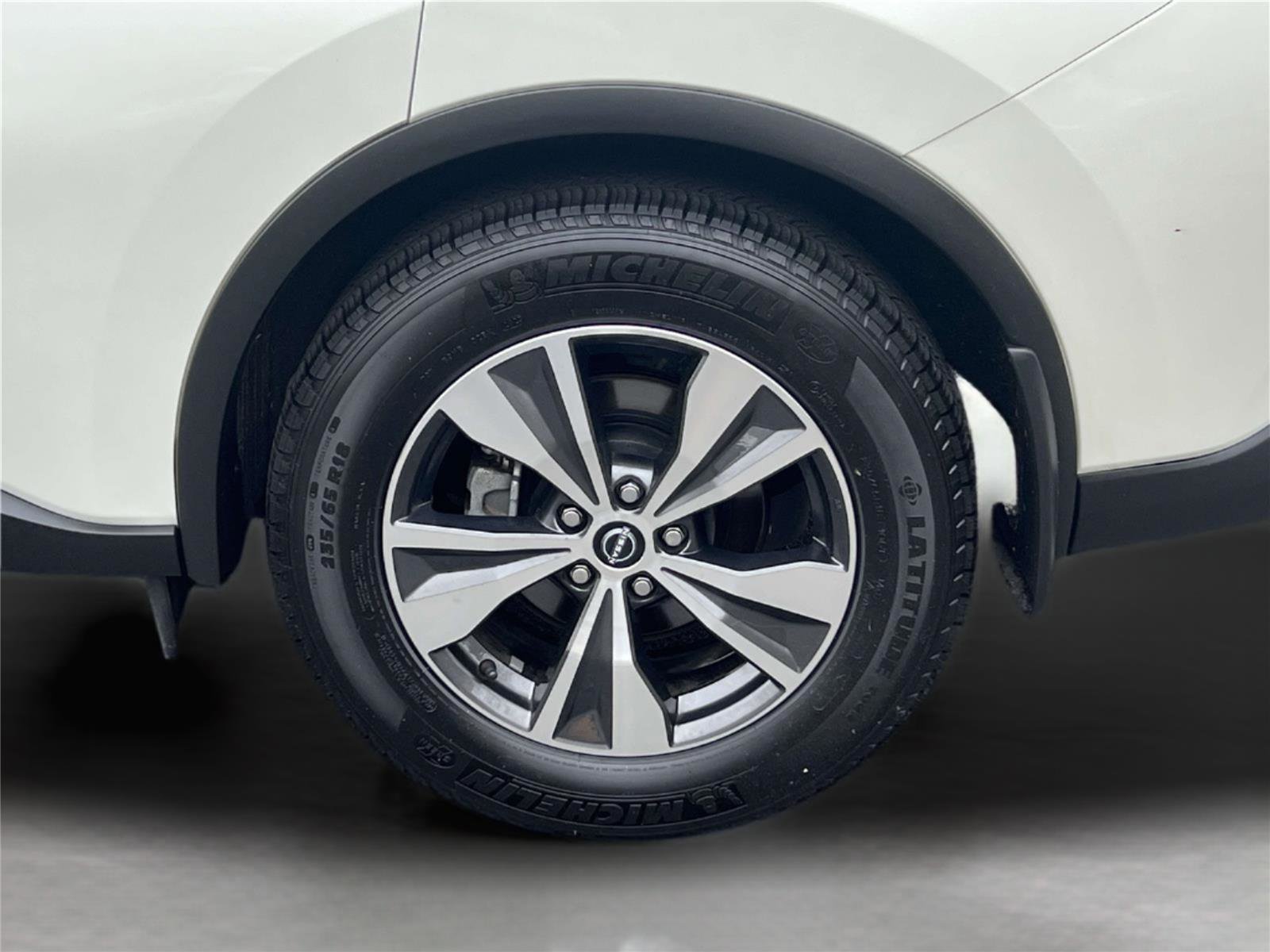 Certified 2024 Nissan Murano SV image 43