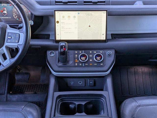 Used 2022 Land Rover Defender 110 XS Edition image 12